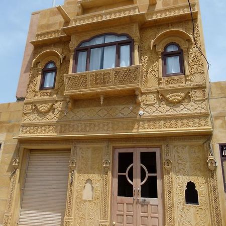 Gajanand Guest House Jaisalmer Bagian luar foto